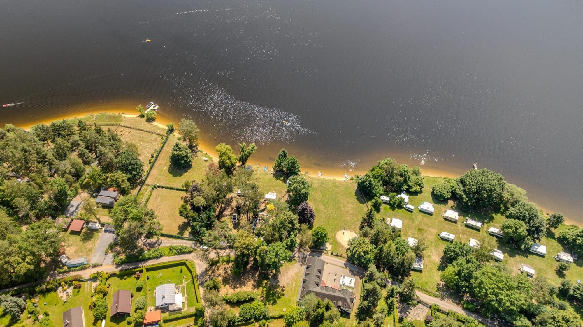 Hotel Tiche Misto Glamping Slapy  Exteriér fotografie