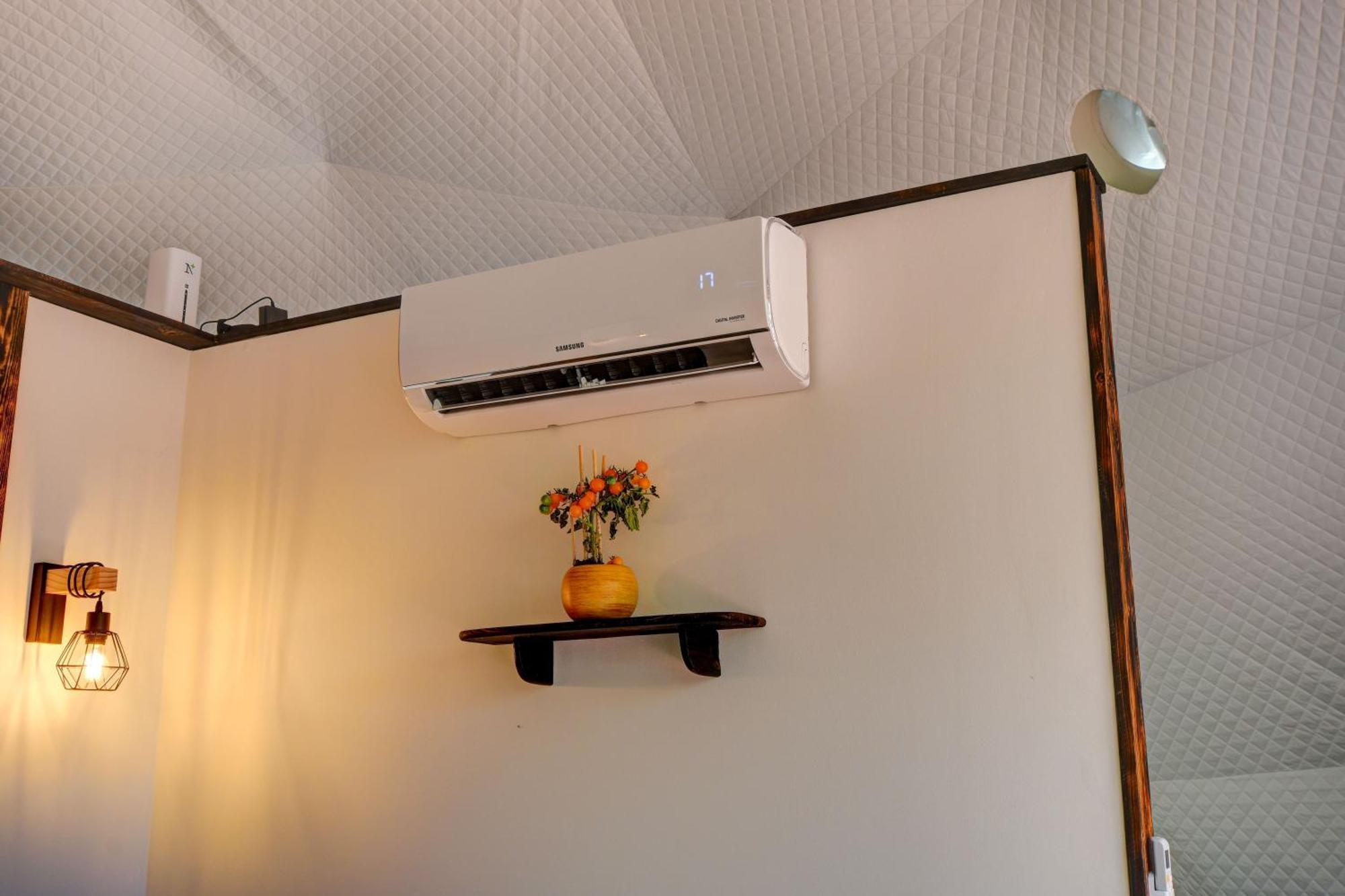 Hotel Tiche Misto Glamping Slapy  Exteriér fotografie