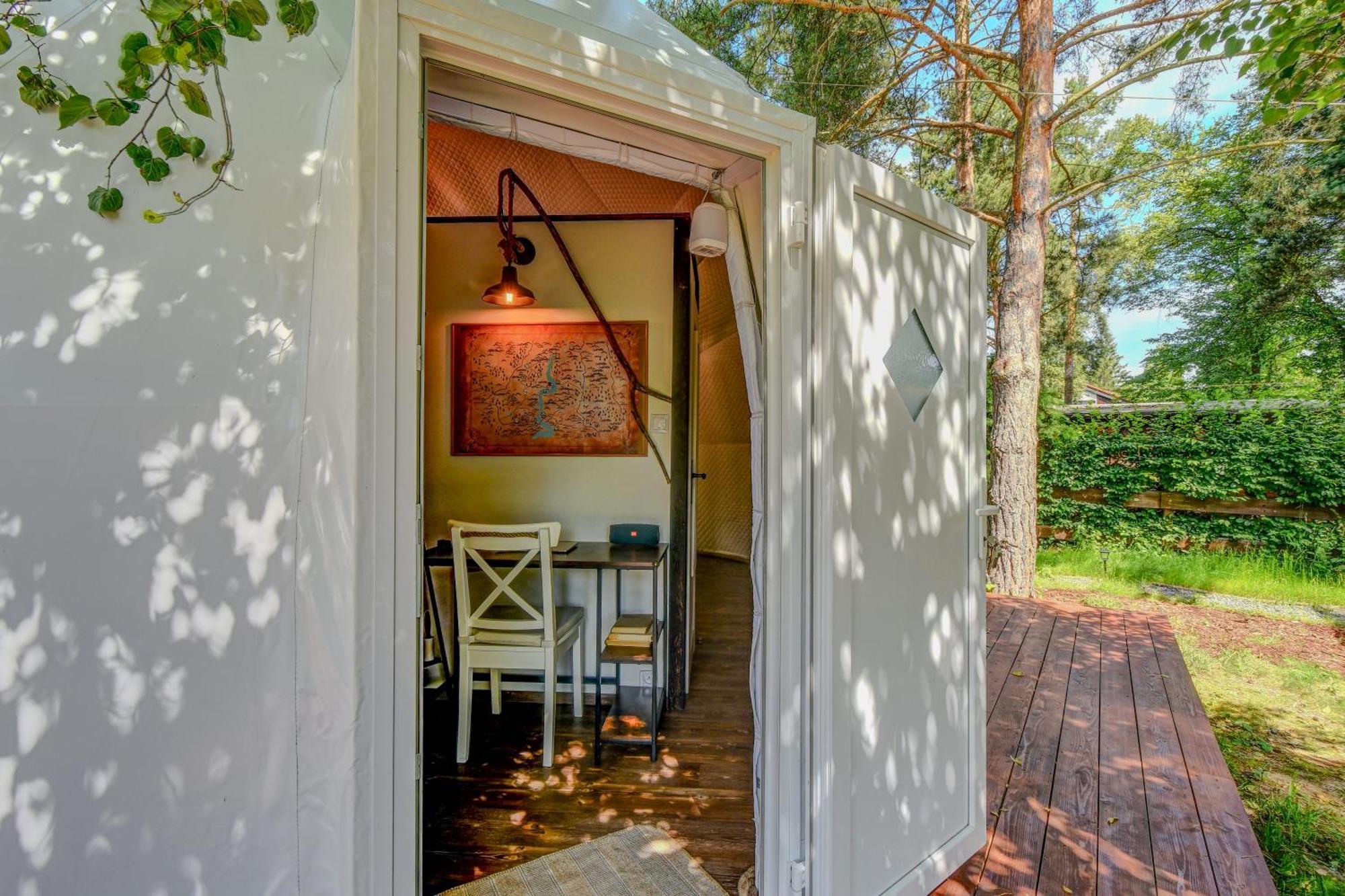 Hotel Tiche Misto Glamping Slapy  Exteriér fotografie