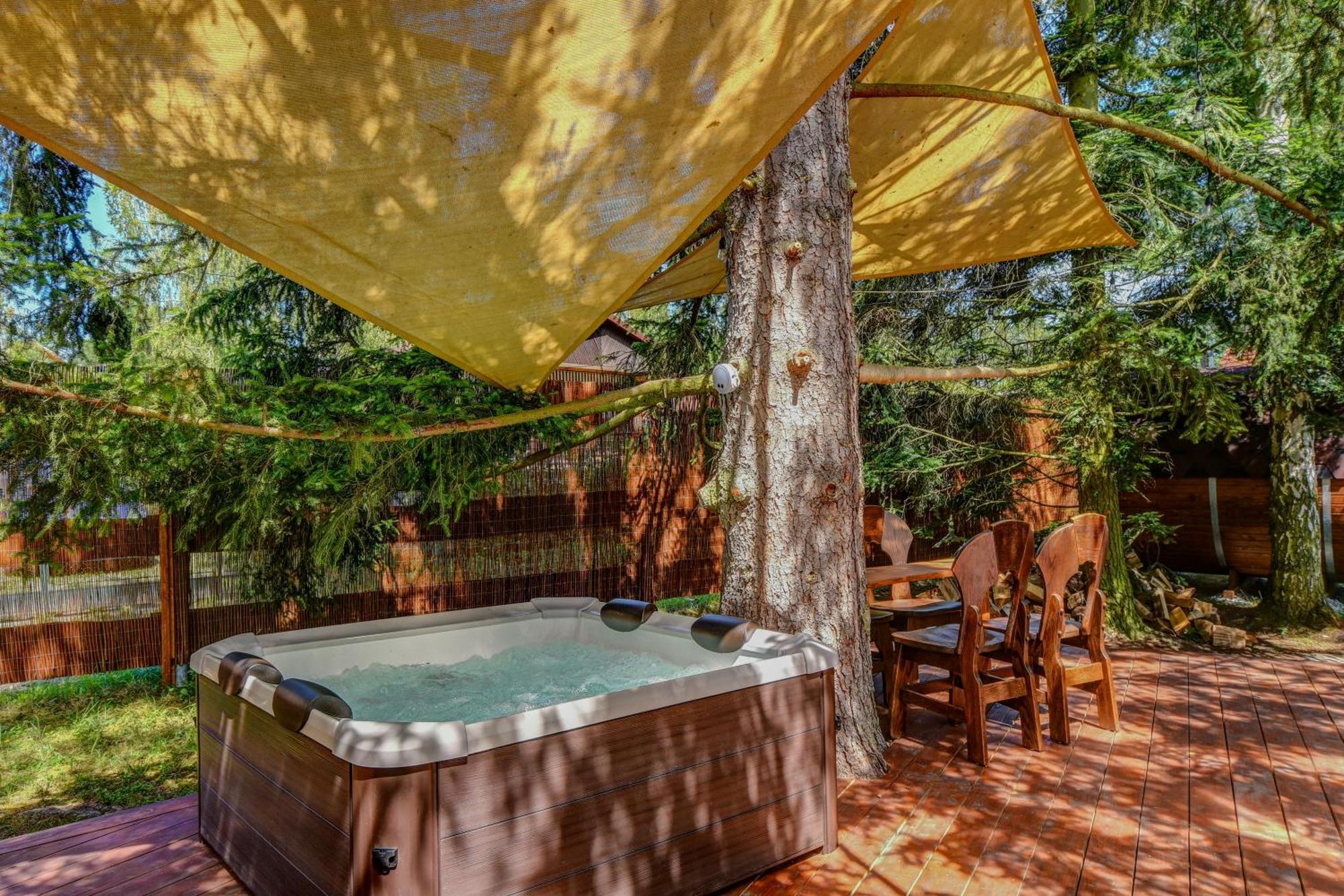 Hotel Tiche Misto Glamping Slapy  Exteriér fotografie
